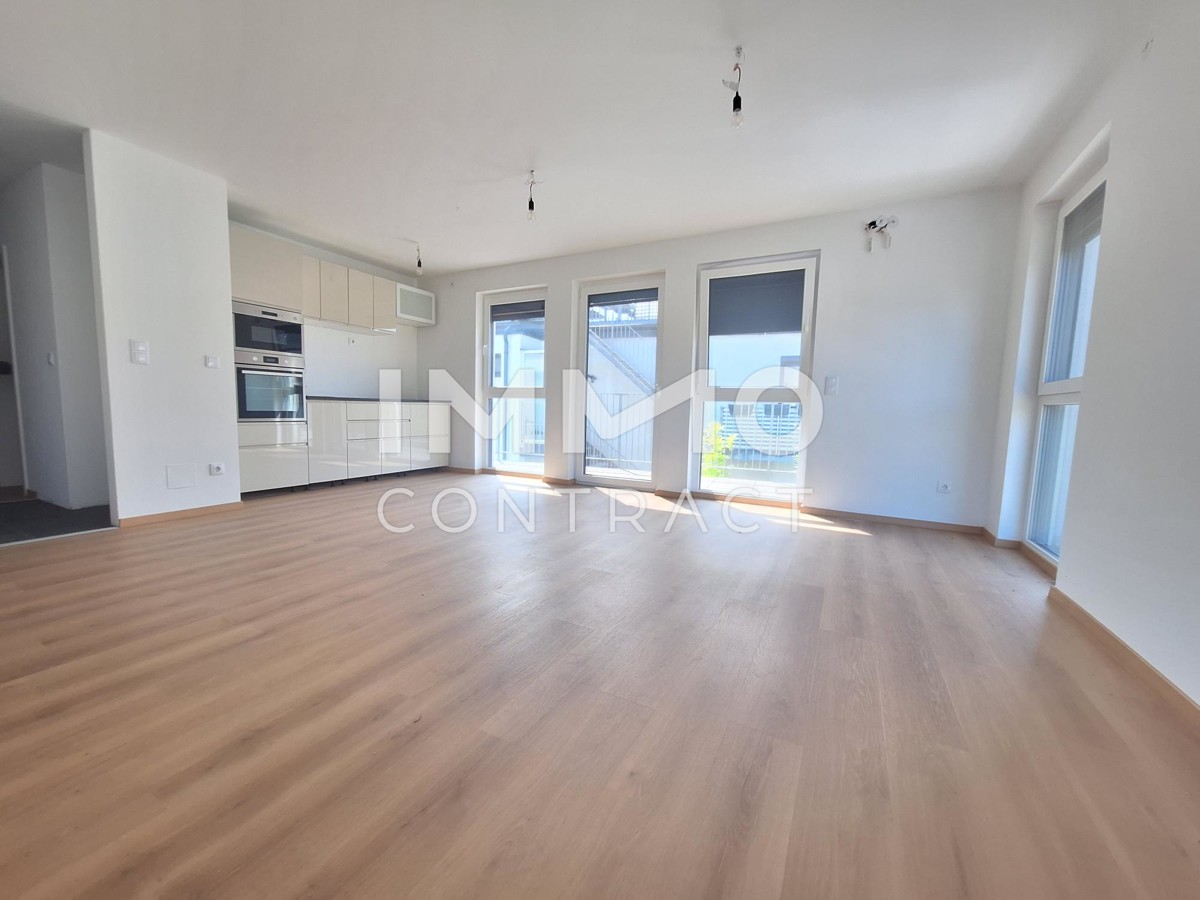 Wohnen nahe der Alten Donau auf Eigengrund! Exklusive 3-Zimmer-Wohnung mit ca. 65?m Dachterrasse /  / 1220 Wien / Bild 1