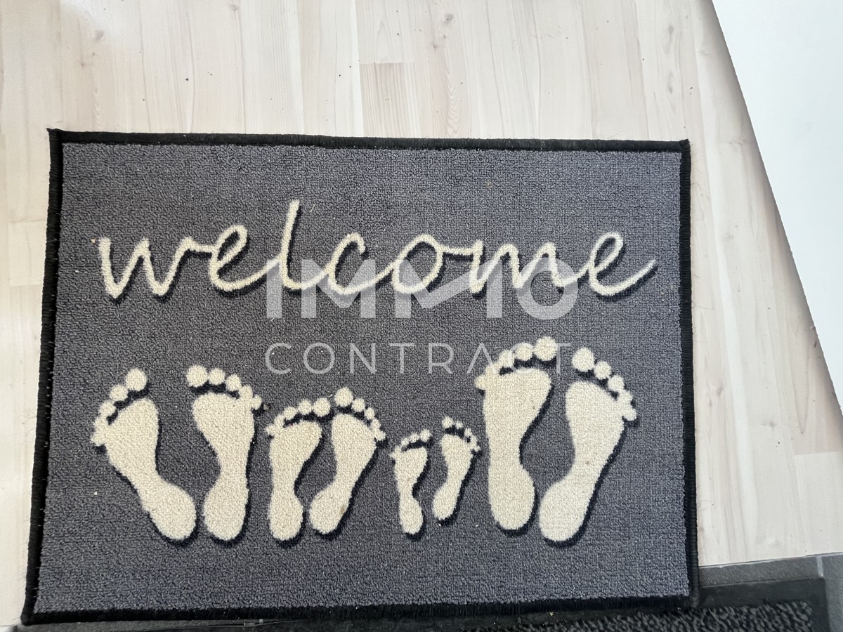 Neuer Preis !!
Mehrfamilienhaus im schnen Kreuttal /  / 2123 Kronberg / Bild 1