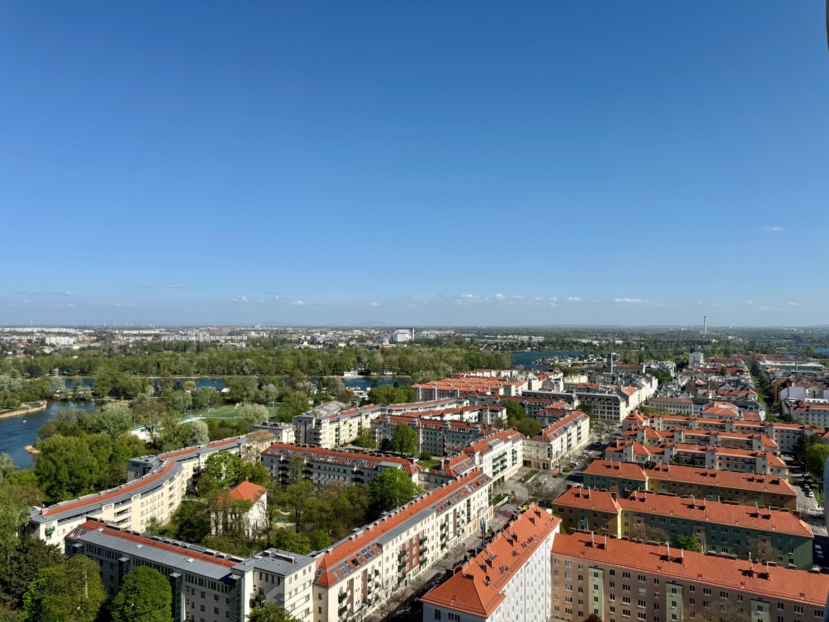 Wasserblick! NEU! Familientraum an der Donau - U1 vor der Tre! /  / 1220 Wien / Bild 6