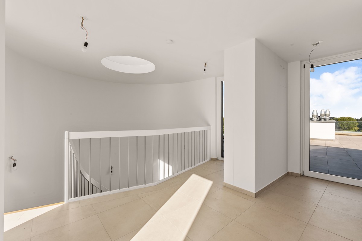 Penthouse der Extraklasse! Luxus pur direkt am Wasser mit 234m Dachterrasse! /  / 1190 Wien, Dbling / Wien 19., Dbl / Bild 1