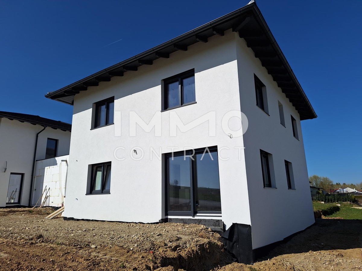 ERSTBEZUG AB HERBST - elegante Doppelhaushlfte mit Garten und Garage /  / 5271 Moosbach / Bild 5
