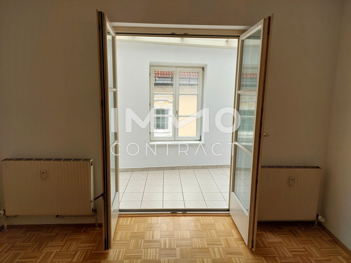 2 - Raum - Wohnung mit kleinem Wintergarten / Dachterrasse im Zentrum von Enns /  / 4470 Enns / Bild 8
