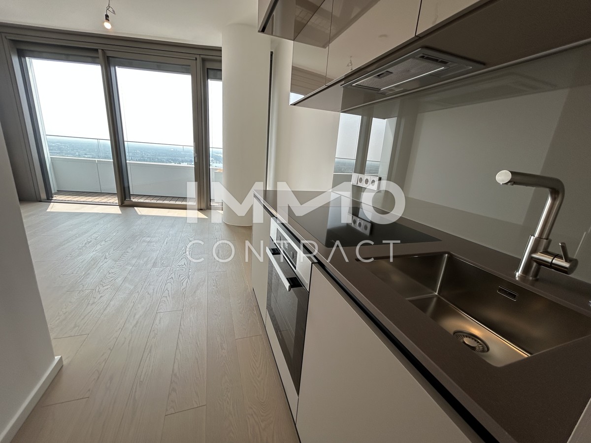 Leben im 39. Stock! Erstbezug Studio Apartment inkl. Doorman, Gym, Sauna, Pool, Bar, Eventlounge /  / 1220 Wien / Bild 1
