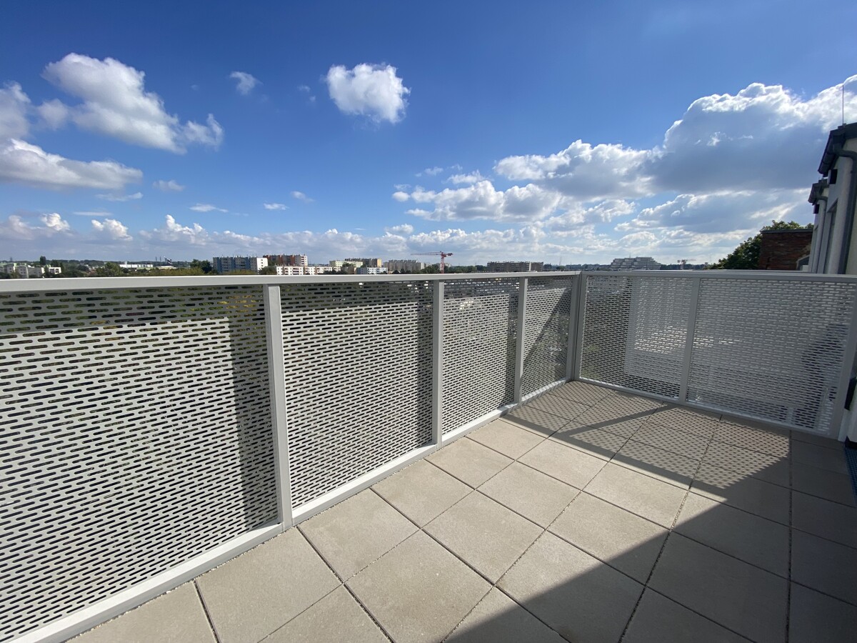 2 Zimmer + Balkon - 1 bedroom apartment + balcony  ERSTBEZUG =Das Laurenz= Top Weitblick Wohnung U3 /  / 1110 Wien / Bild 5