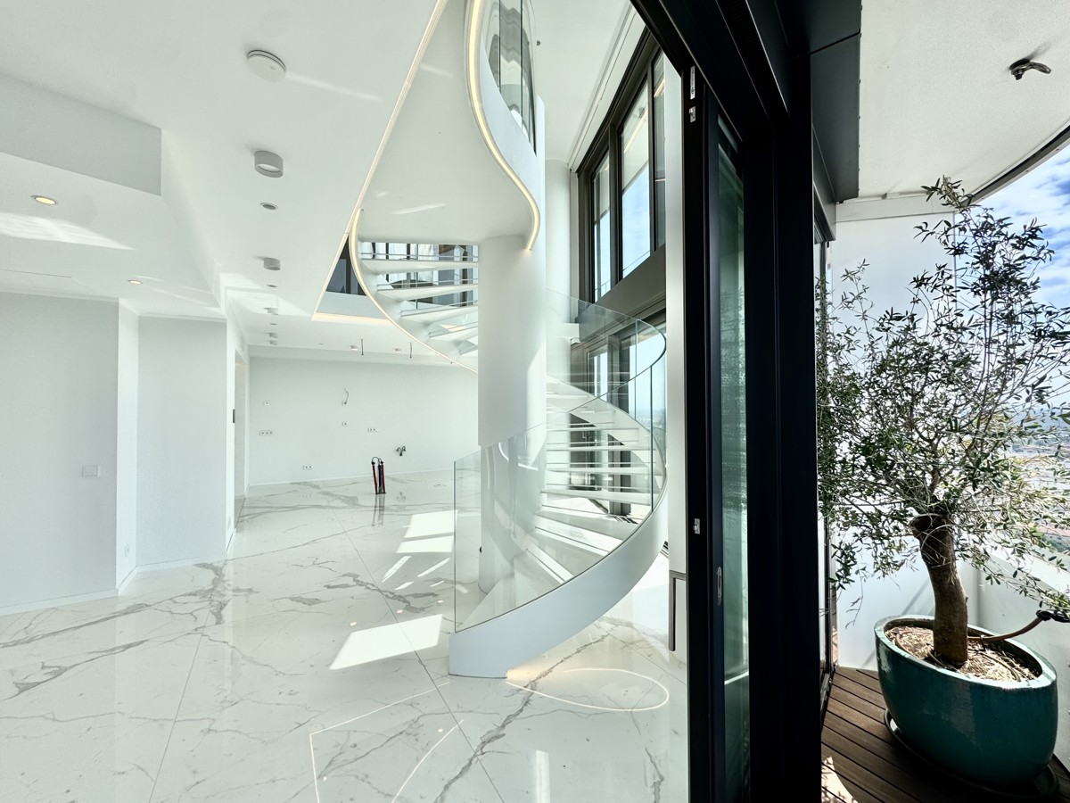 Luxus Leben Am Wasser - inkl. Kche, Pool und Wellness Bereich /  / 1220 Wien / Bild 2