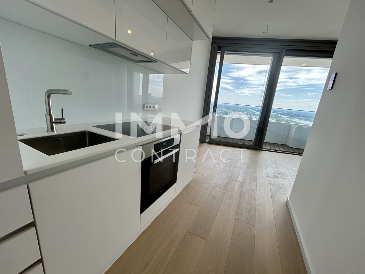 Leben im 40. Stock! Erstbezug Studio Apartment inkl. Doorman, Gym, Sauna, Pool, Bar, Eventlounge /  / 1220 Wien / Bild 3
