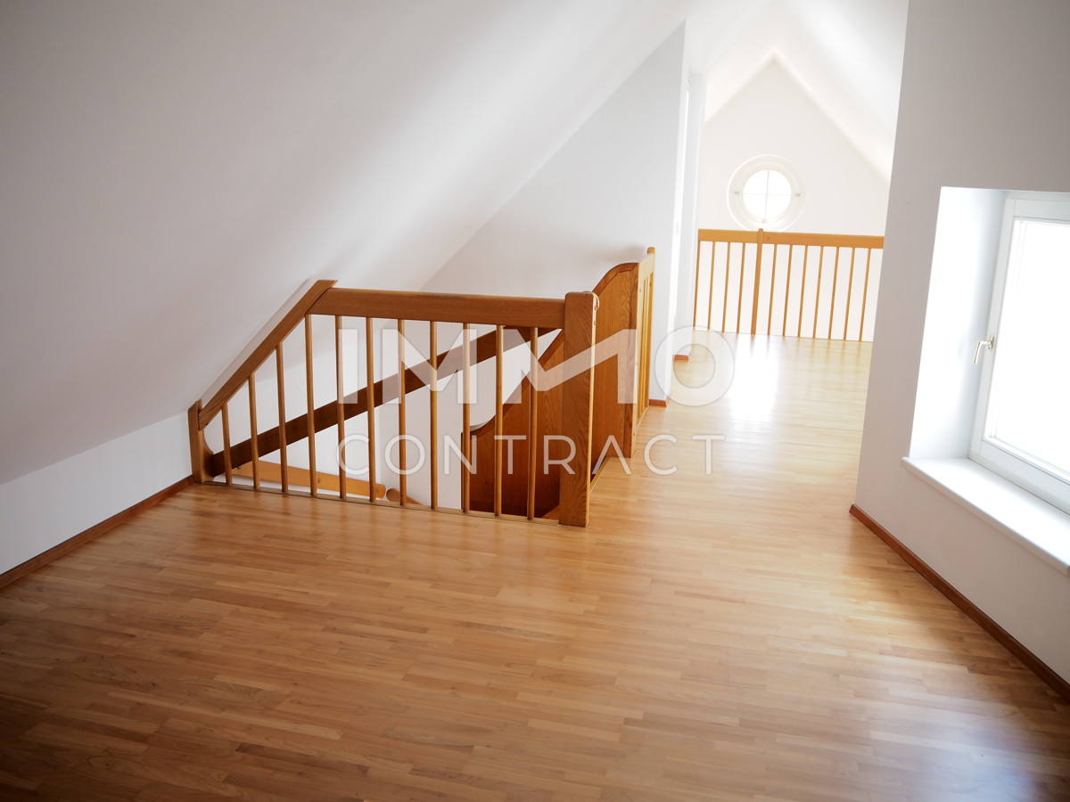 Grozgige 2-Zimmer Galeriewohnung  mit Dachterrasse am Hauptplatz 15-16, Top 27 /  / 4020 Linz / Bild 9