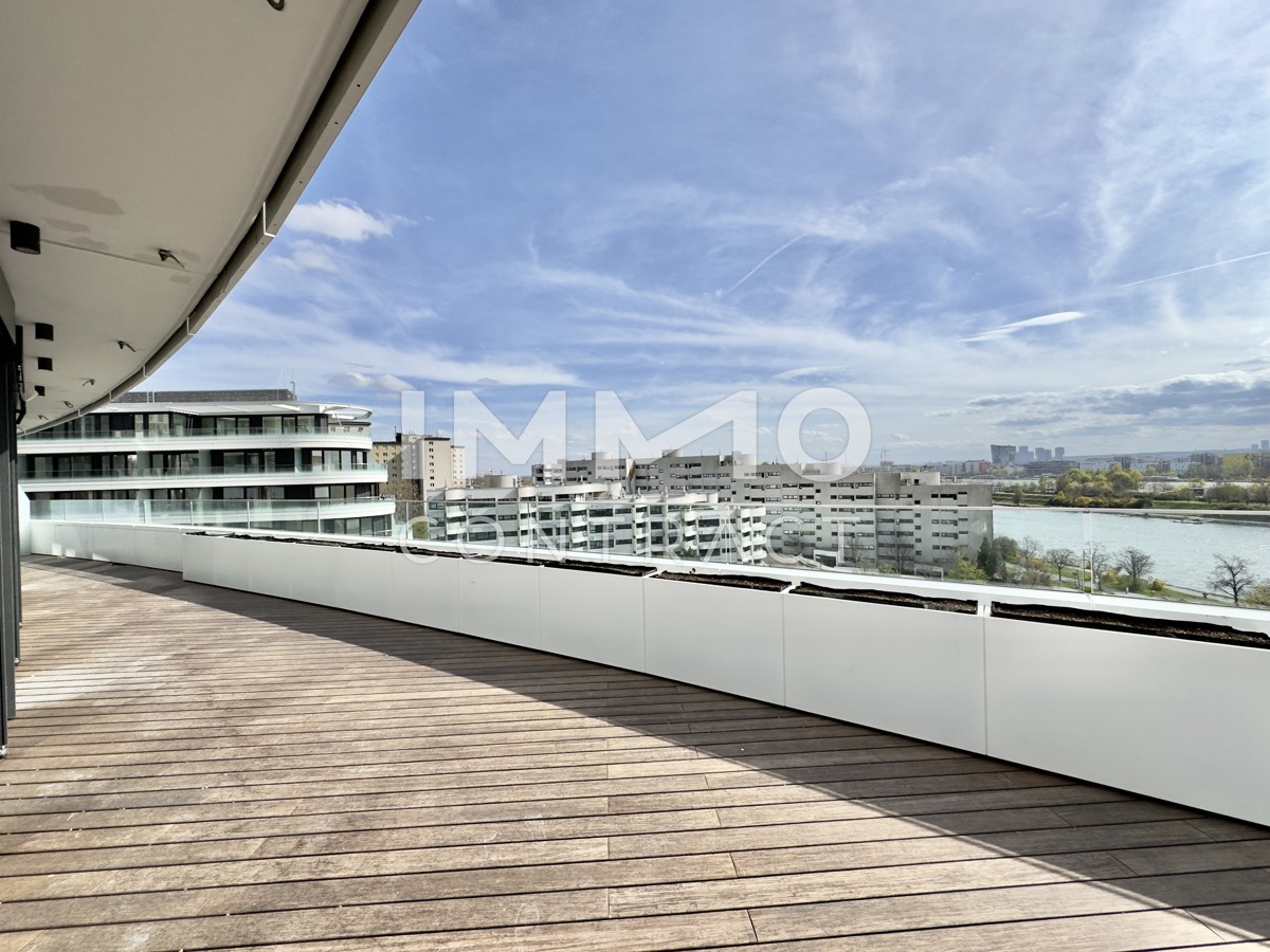 Sonnige Vierzimmer-Wohnung mit 105 m Balkon und Top-Ausstattung an der Neuen Donau /  / 1220 Wien / Bild 5