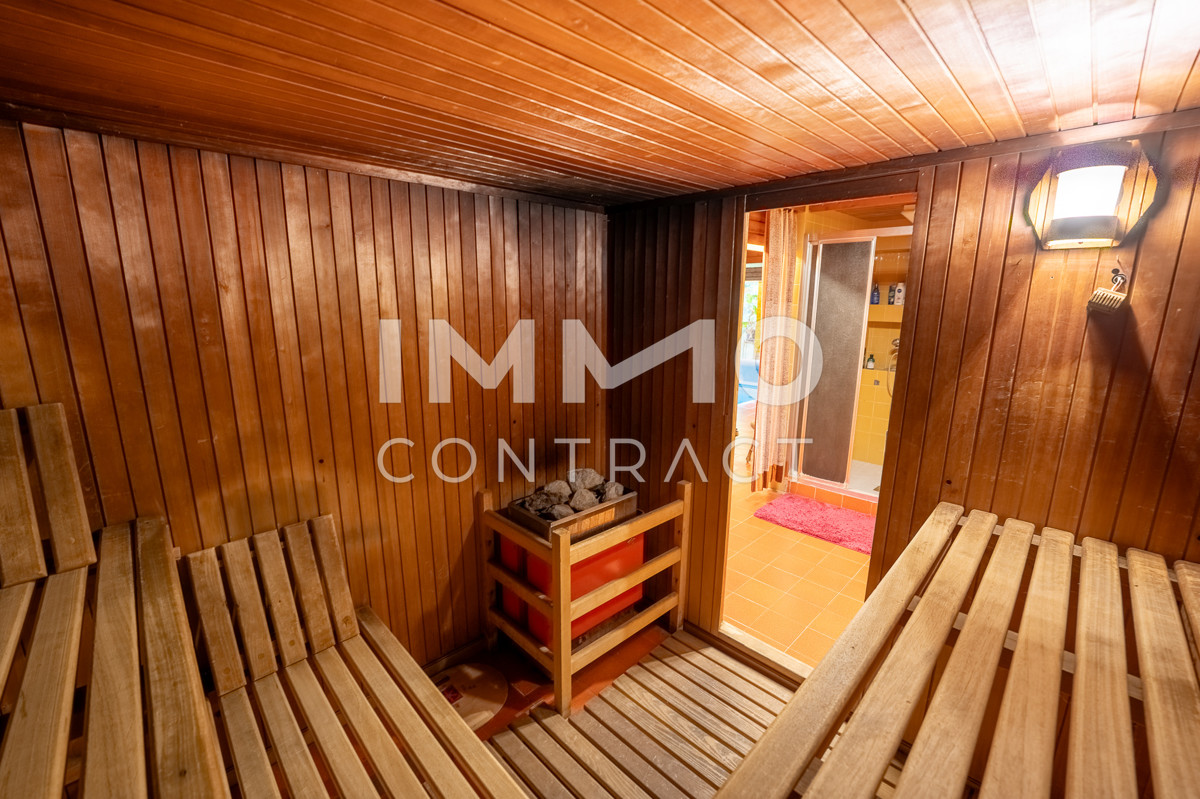 Tolles Familiendomizil mit viel Platz in grner Lage mit Swimming-Pool, Sauna, Garten. /  / 1160 Wien / Bild 6