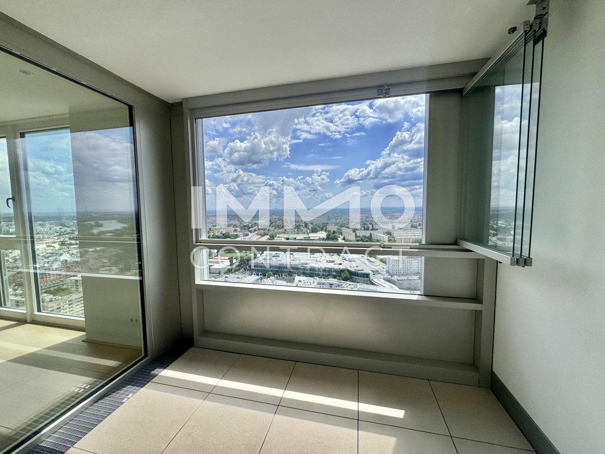 Exklusives Wohnen mit Weitblick! Pool am Dach, Fitness und Sauna inklusive! 3 Zimmer Erstbezug! /  / 1220 Wien / Bild 2