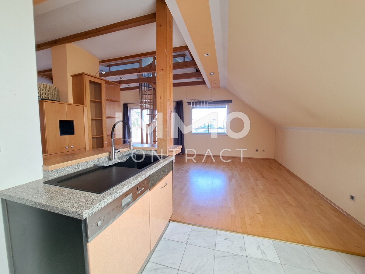 Aus 1 mach 2! Teilbare, groe Dachgescho- Wohnung mit Garten /  / 8020 Graz / Bild 4