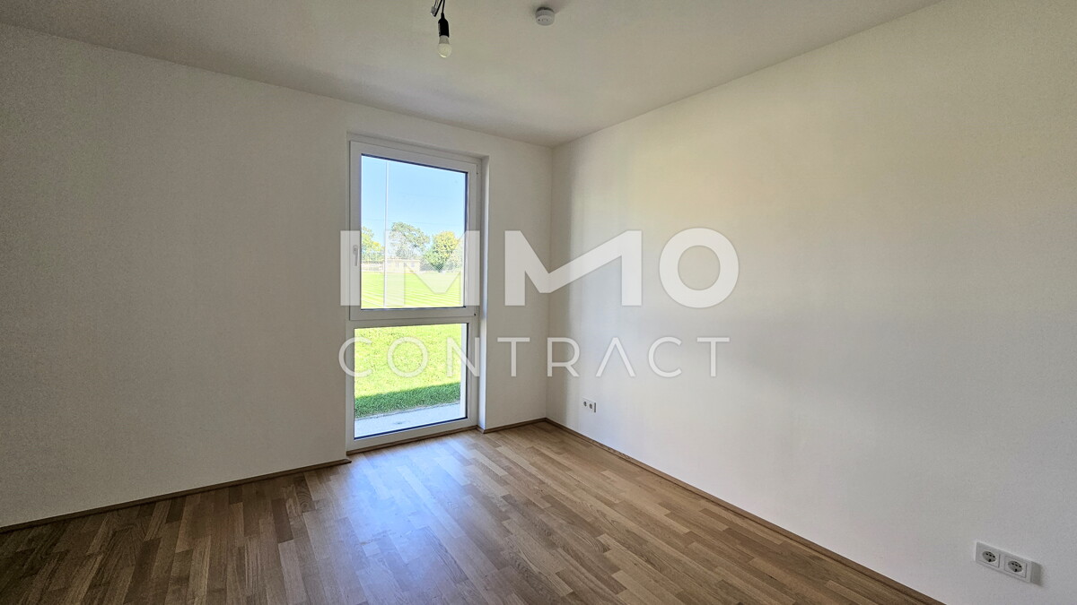 Zentral - modern - hell: Perfekte 2-Zimmer-Wohnung mit Balkon im Erstbezug in grner Anlage /  / 2333 Leopoldsdorf / Bild 3