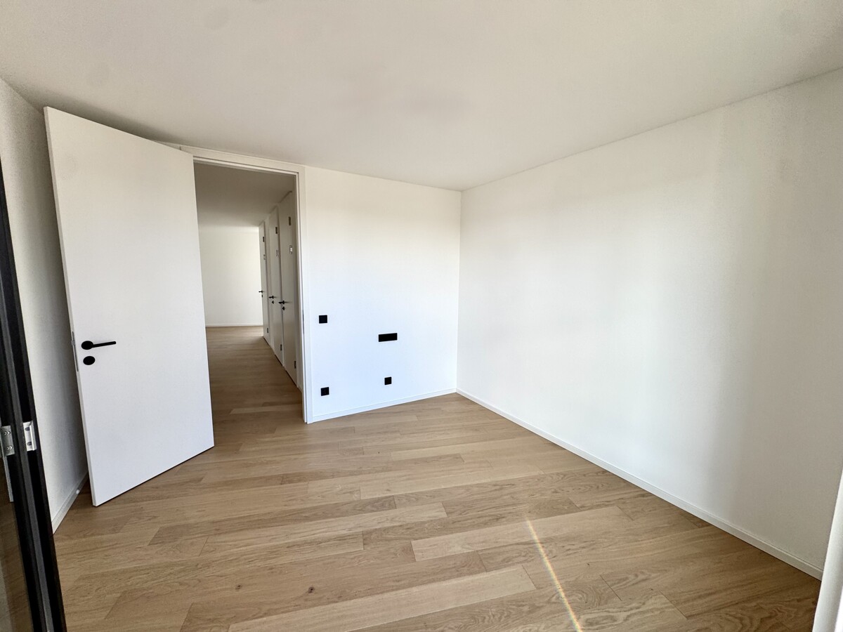 Die wohl geilste Wohnung der Stadt: 8. Stock mit Garten und Terrasse - Provisionsfrei direkt am Hauptbahnhof /  / 1100 Wien / Bild 3