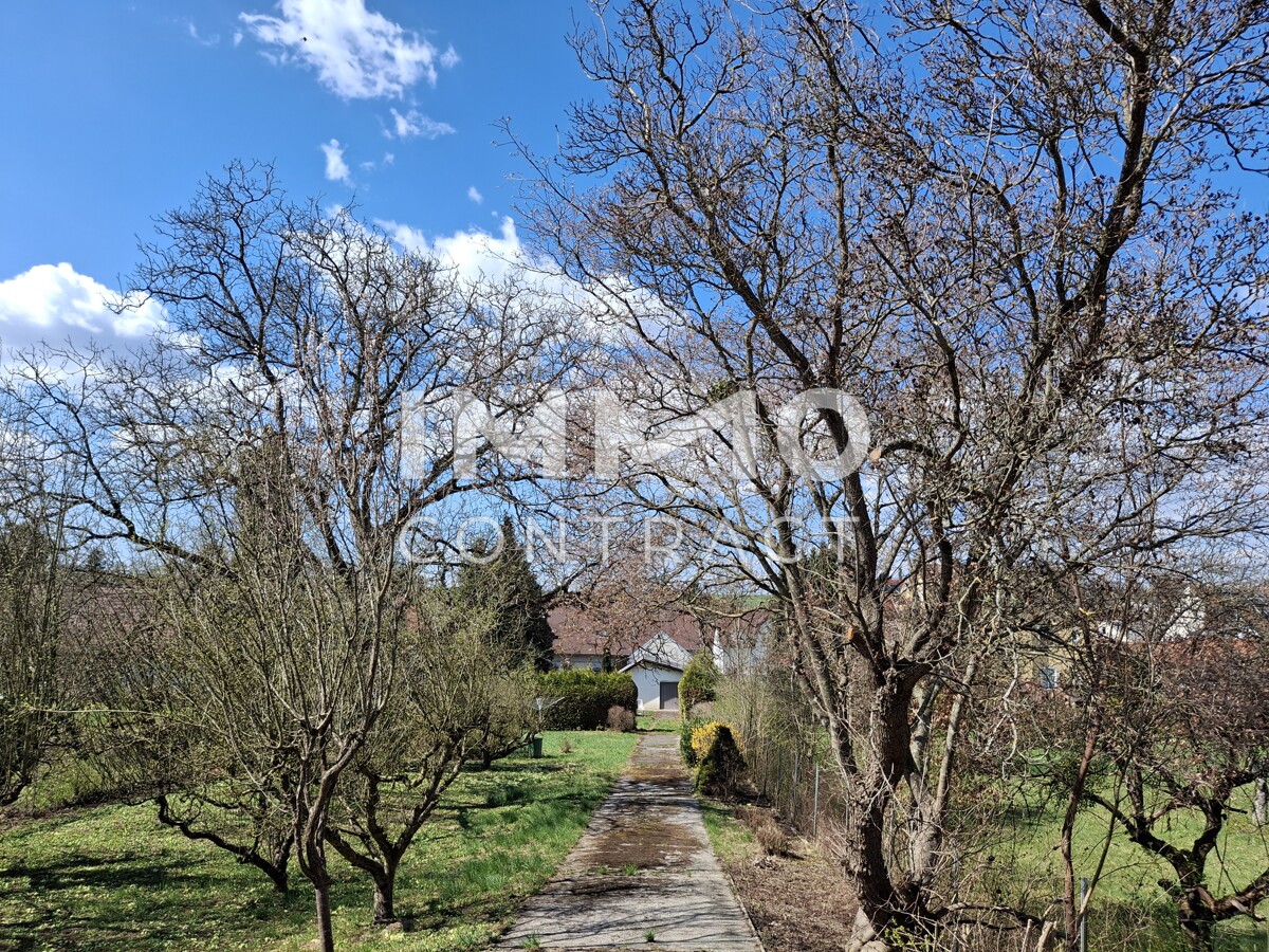 Schnes Haus mit groem Garten und Erweiterungsmglichkeiten