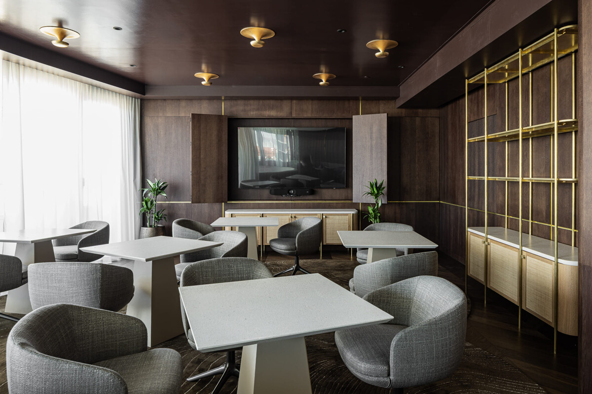 NEU: Hchste Wohnkultur - 2 Zimmer Highlight im Premium Tower inkl. Wellness und Swimming Pool /  / 1220 Wien / Bild 2
