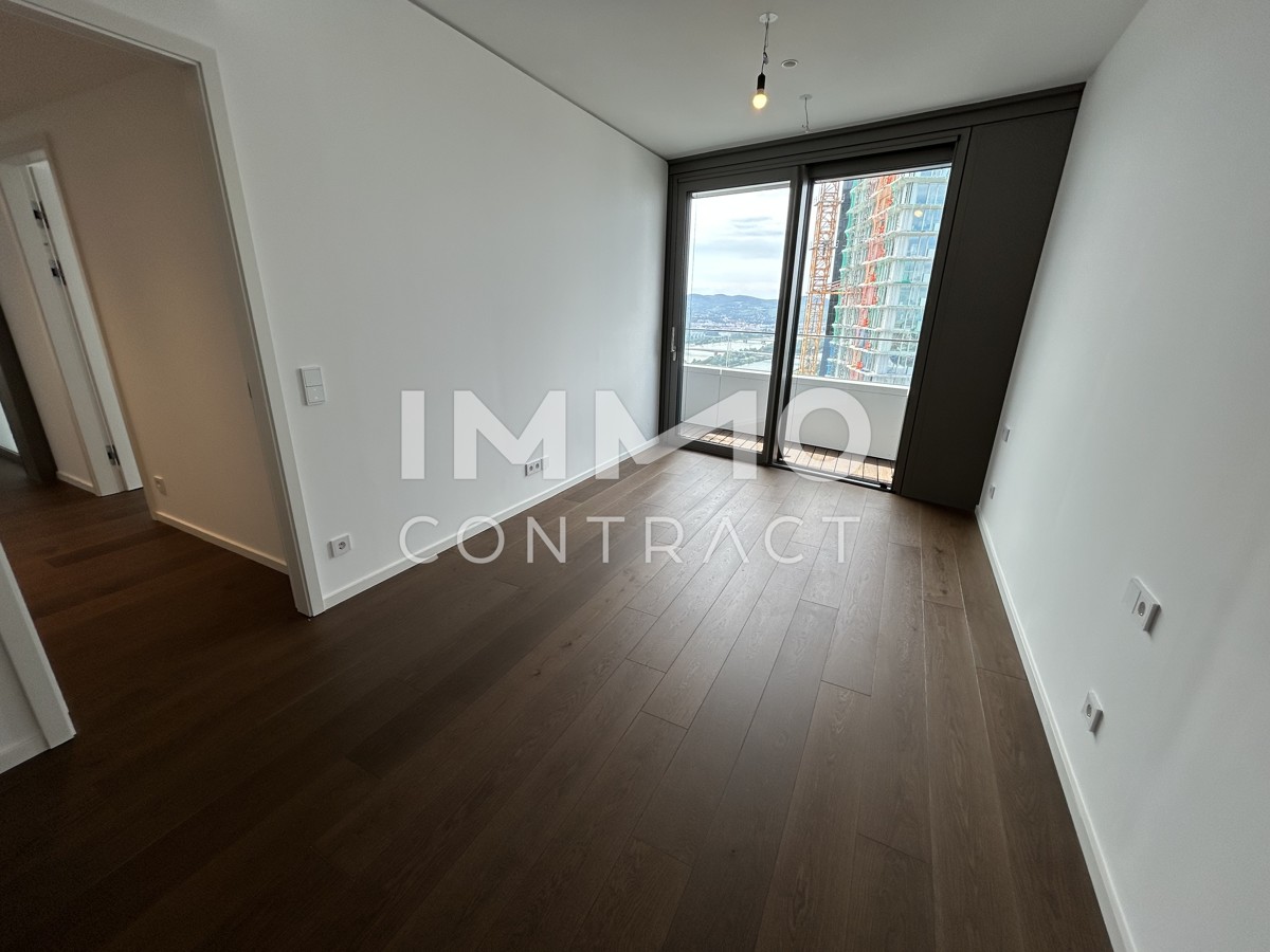 Grozgige 3 Zimmer Wohnung im 41.Stock inkl. atemberaubendem Blick auf die Donau und den Kahlenberg! /  / 1220 Wien / Bild 5