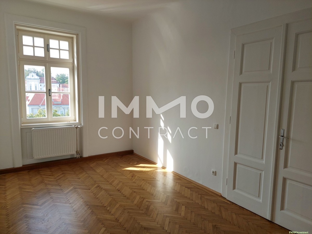 Traumhaft - Altbauflair - 5 Zimmer 166m  Wohnung mit kleiner Loggia in Steyr - nahe Zentrum /  / 4400 Steyr / Bild 5