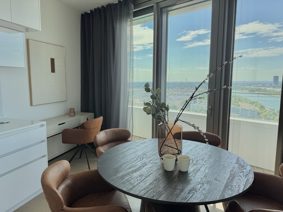 All in Miete - Doorman, Gym, Pool UND den schnsten Ausblick auf Stephansdom, Prater & Neue Donau /  / 1220 Wien / Bild 3