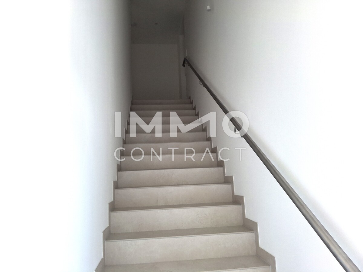 5-Zimmer-Penthouse mit zwei Terrassen ? eigener Lift, Nhe zur U-Bahn /  / 1220 Wien / Bild 4