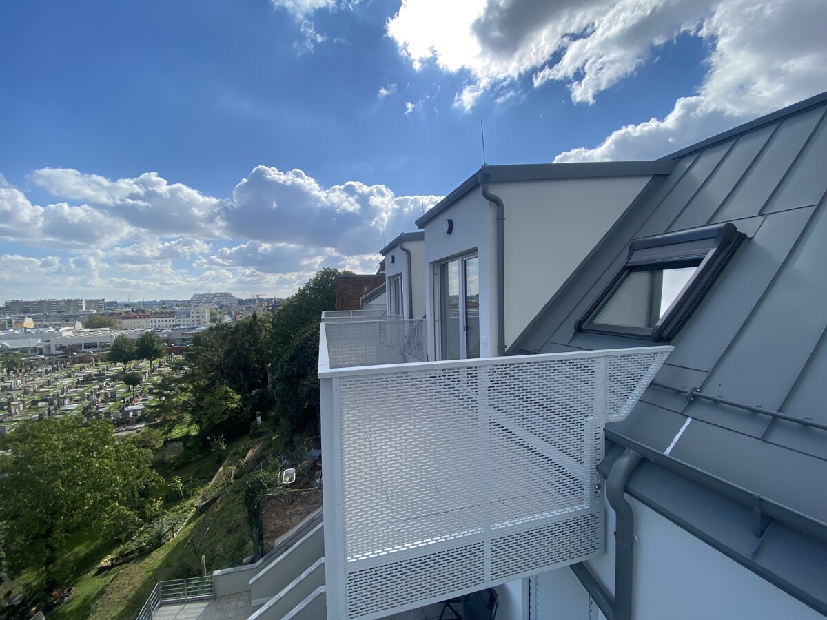 ERSTBEZUG Top Wohnung U3 2 Zimmer + Balkon - 1 bedroom apartment + balcony U3 = DAS LAURENZ= /  / 1110 Wien / Bild 0
