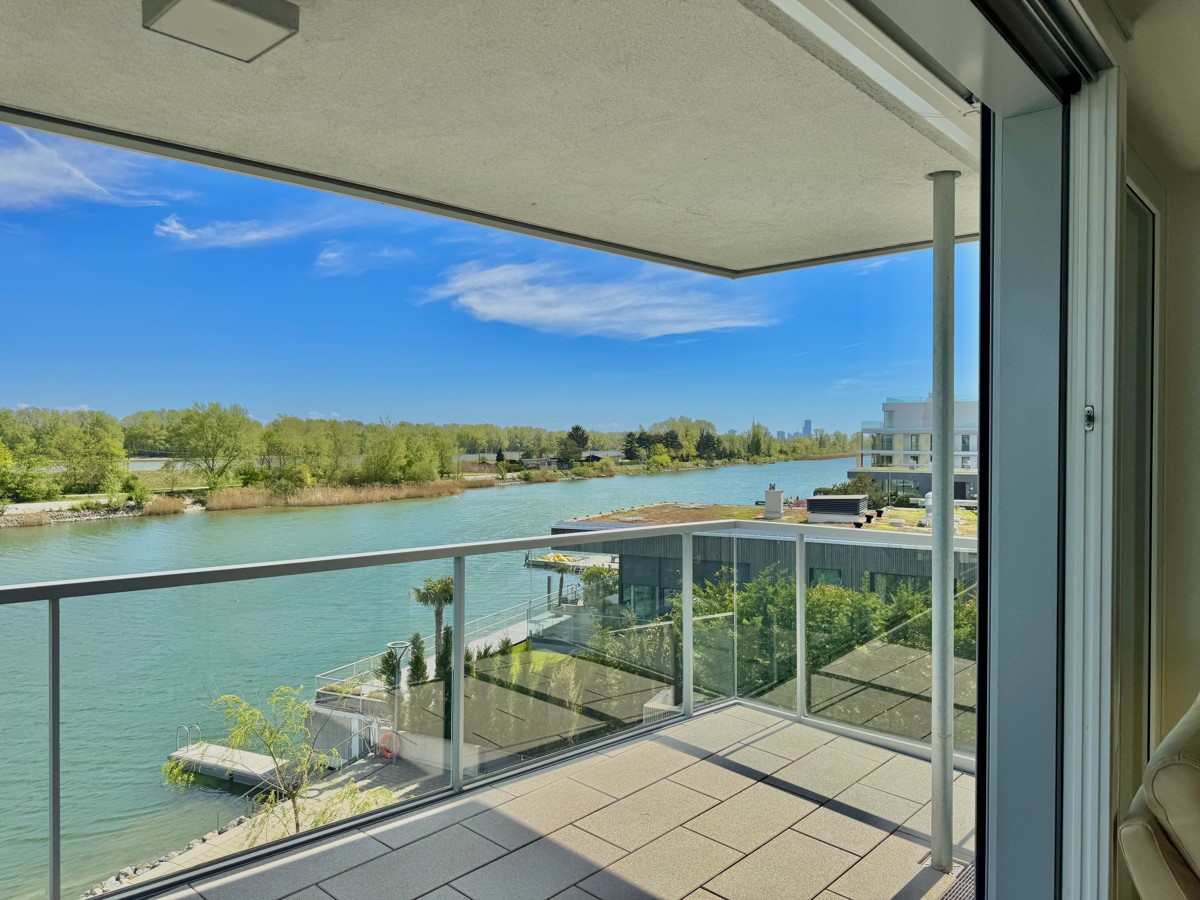 Weg von der Hitze! Das Herzstck! Urlaubsfeeling - Luxus Living direkt am Wasser /  / 1190 Wien / Bild 2