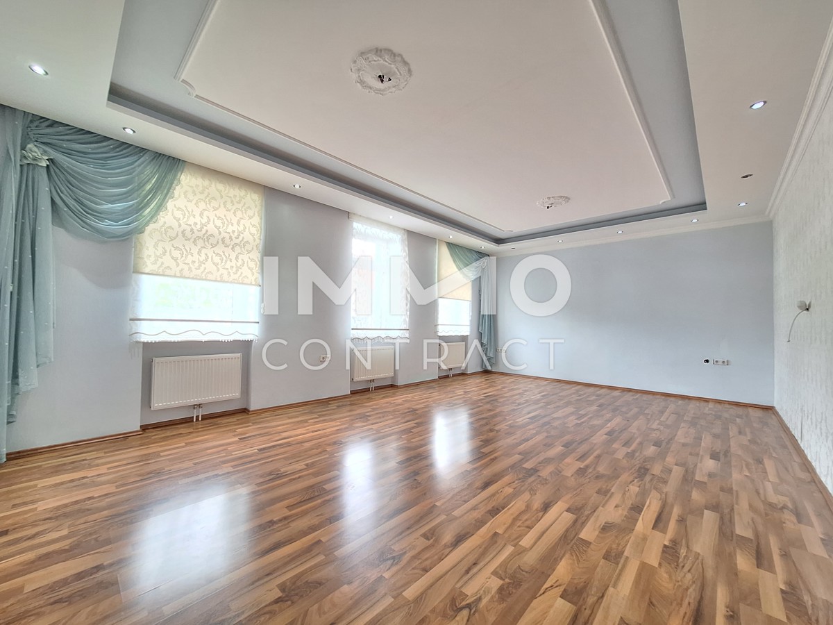Platz fr die ganze Familie;  Einfamilienhaus auf grozgigem Grundstck /  / 2253 Weikendorf / Bild 2