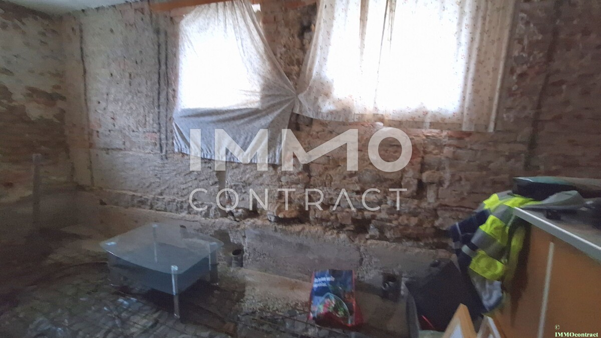 Altes Haus auf 769 m Grund und 140 m Wohnflche - Top-Lage in Ybbs - Ideal fr Wohnprojekte & Investoren /  / 3370 Ybbs / Bild 0