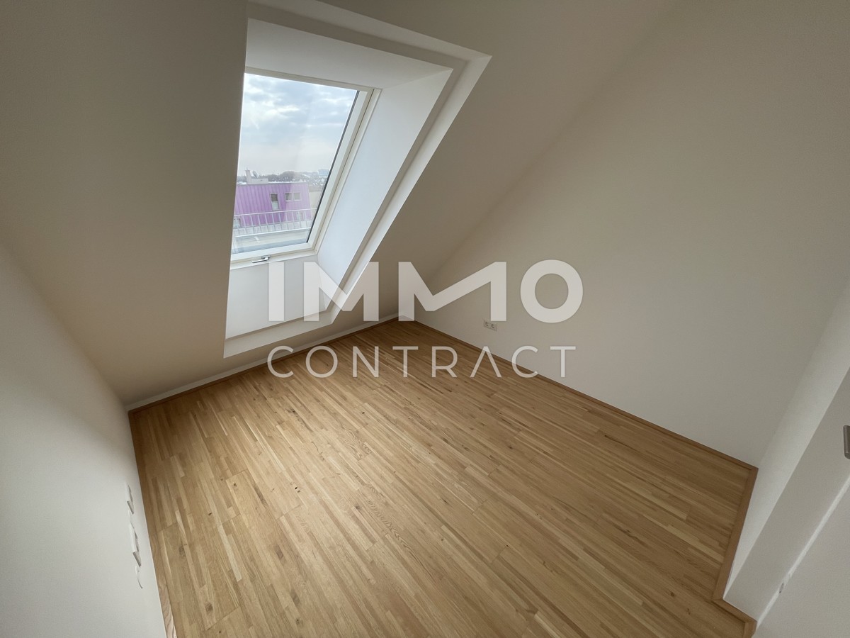 Zwei Dachterrassen, Kühlung & 2 Monate mietfrei: attraktive 3-Zimmer-DG-Wohnung / / 1220 Wien / Bild 0