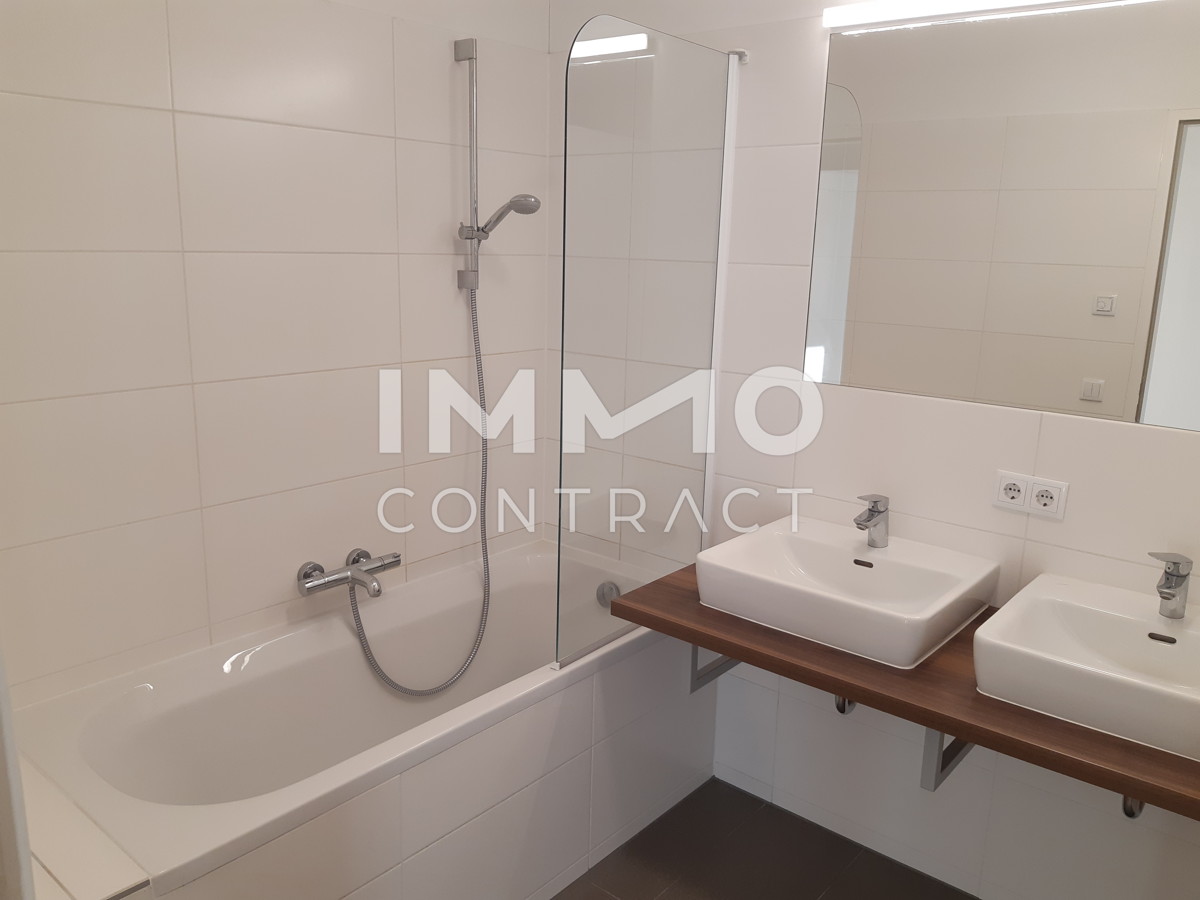 SONNIGE SEHR SCHNE 3-ZIMMERWOHNUNG MIT SDBALKON IM NEUEN STADTTEIL REININGHAUS /  / 8020 Graz / Bild 5