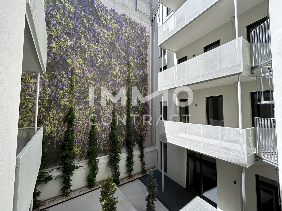 ERSTBEZUG-Gemtliche 2-Zimmer-Wohnung mit Balkon und toller Aussicht /  / 1050 Wien / Bild 1