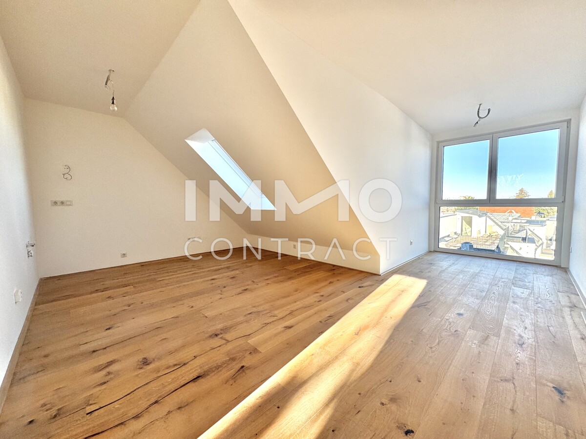 Exklusive 2-Zimmer-DG-Wohnung mit Weitblick und au�ergew�hnlichem Lichteinfall /  / 1220&nbsp;Wien / Bild 3