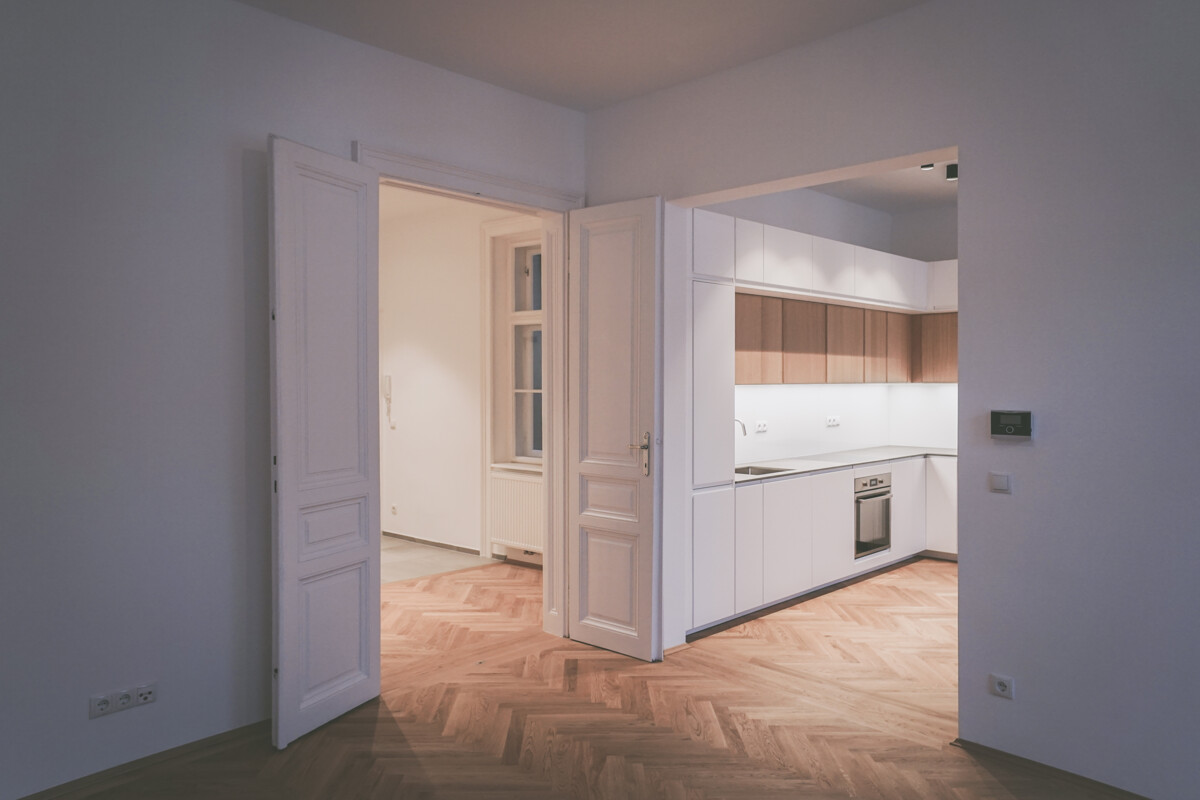 Zeitlose Eleganz im Stilaltbau - Luxuris sanierte Traumwohnung: Elevate Your Lifestyle /  / 1180 Wien / Bild 1