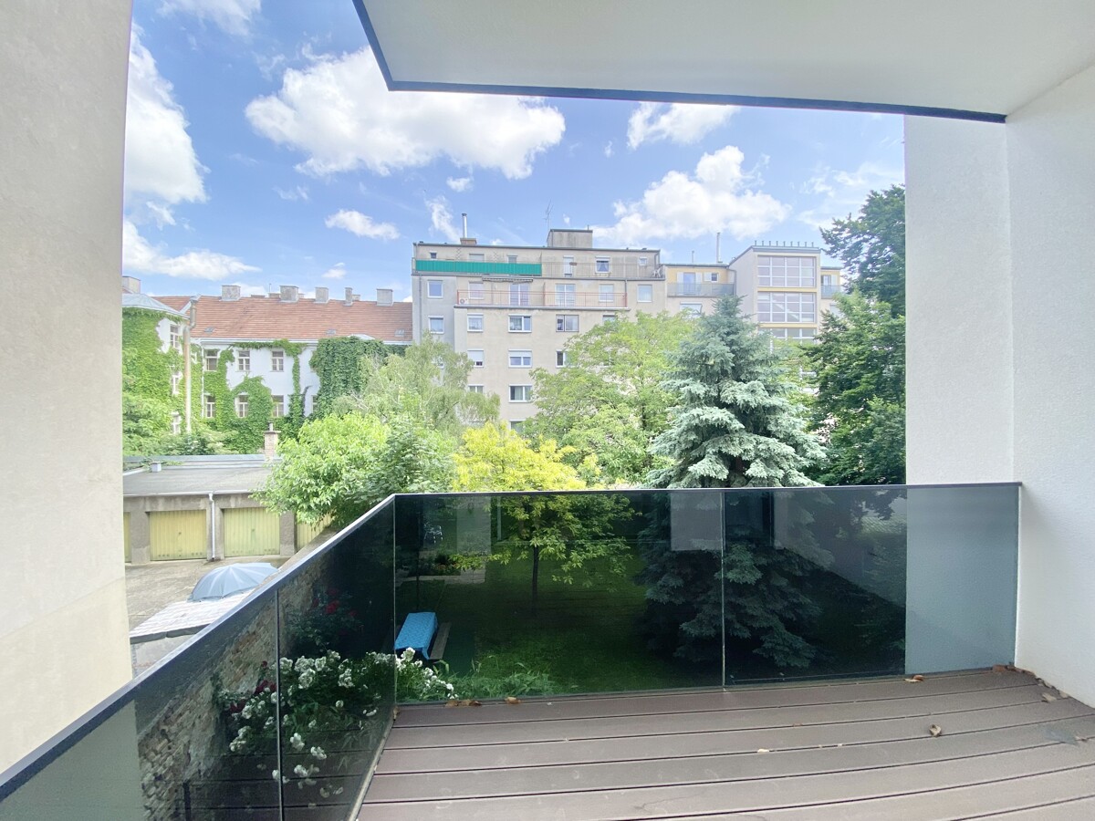 GRNBLICK  - Balkonwohnung mit 3 Zimmer - Altbau reloaded mit Wrmepumpe und Freiflche /  / 1210 Wien / Bild 1
