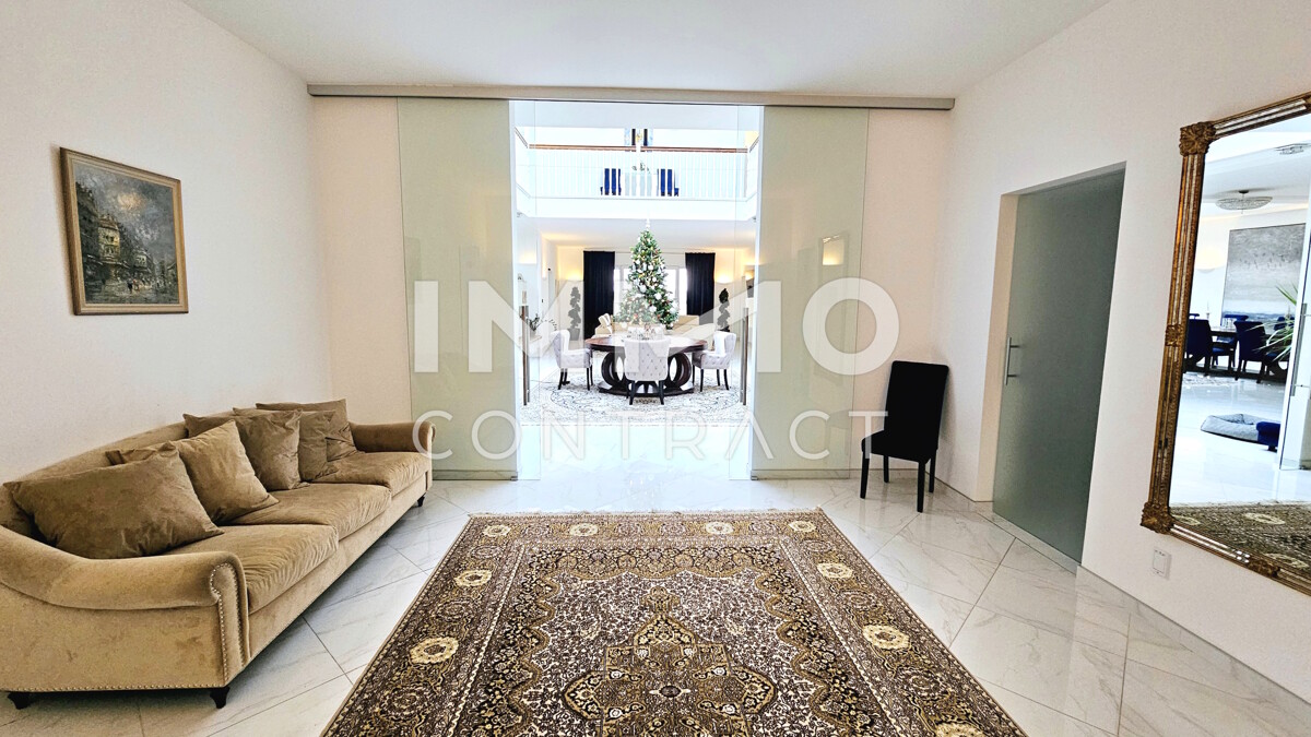 Zeitlose Architektur trifft Großzügigkeit - Designvilla mit Indoor-Pool und Einliegeroption / / 2511 Pfaffstätten / Bild 4