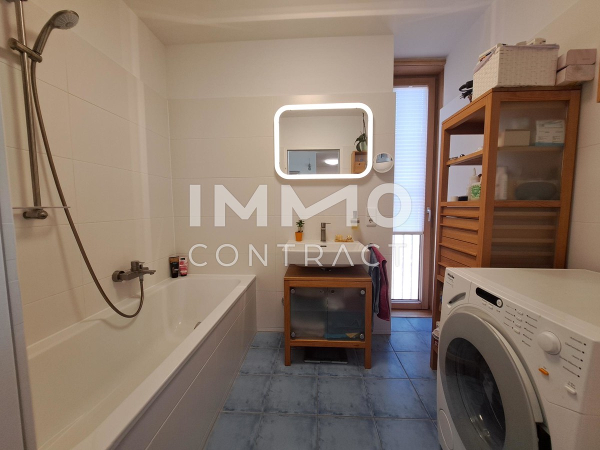 ++ Charmante 4 Zimmer Eigentumswohnung mit 2 Tiefgaragenpltze in der Solarcity in Linz ++ /  / 4030 Linz / Bild 2