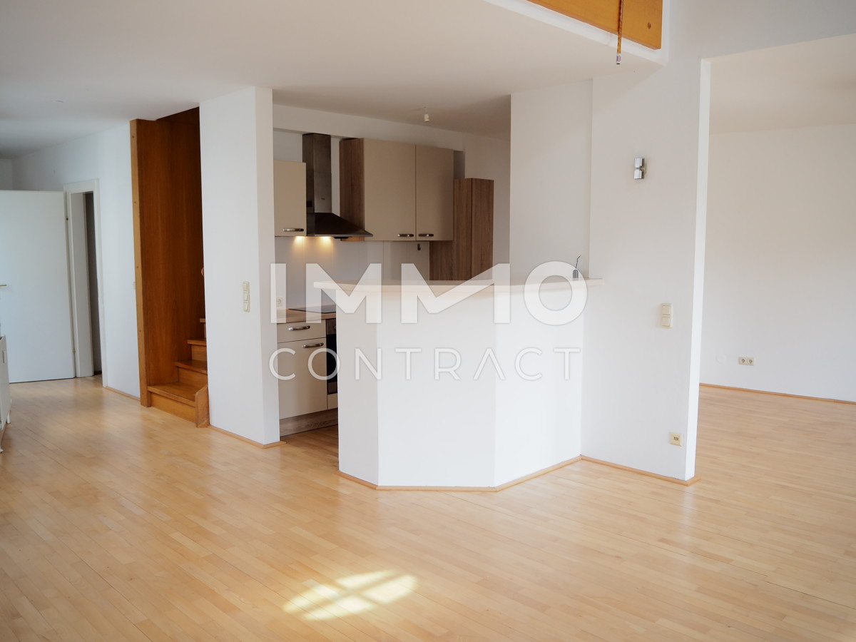 Grozgige 2-Zimmer Galeriewohnung  mit Dachterrasse am Hauptplatz 15-16, Top 27 /  / 4020 Linz / Bild 2