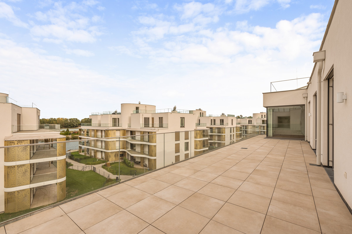 Penthouse direkt am Wasser - 230m2 Terrasse! TOP HIT von der Sonne geksst inkl. Wellness /  / 1190 Wien, Dbling / Wien 19., Dbl / Bild 2