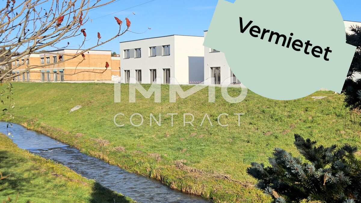 Reserviert: Erstbezug Doppelhaushälfte: modern und in grüner Lage