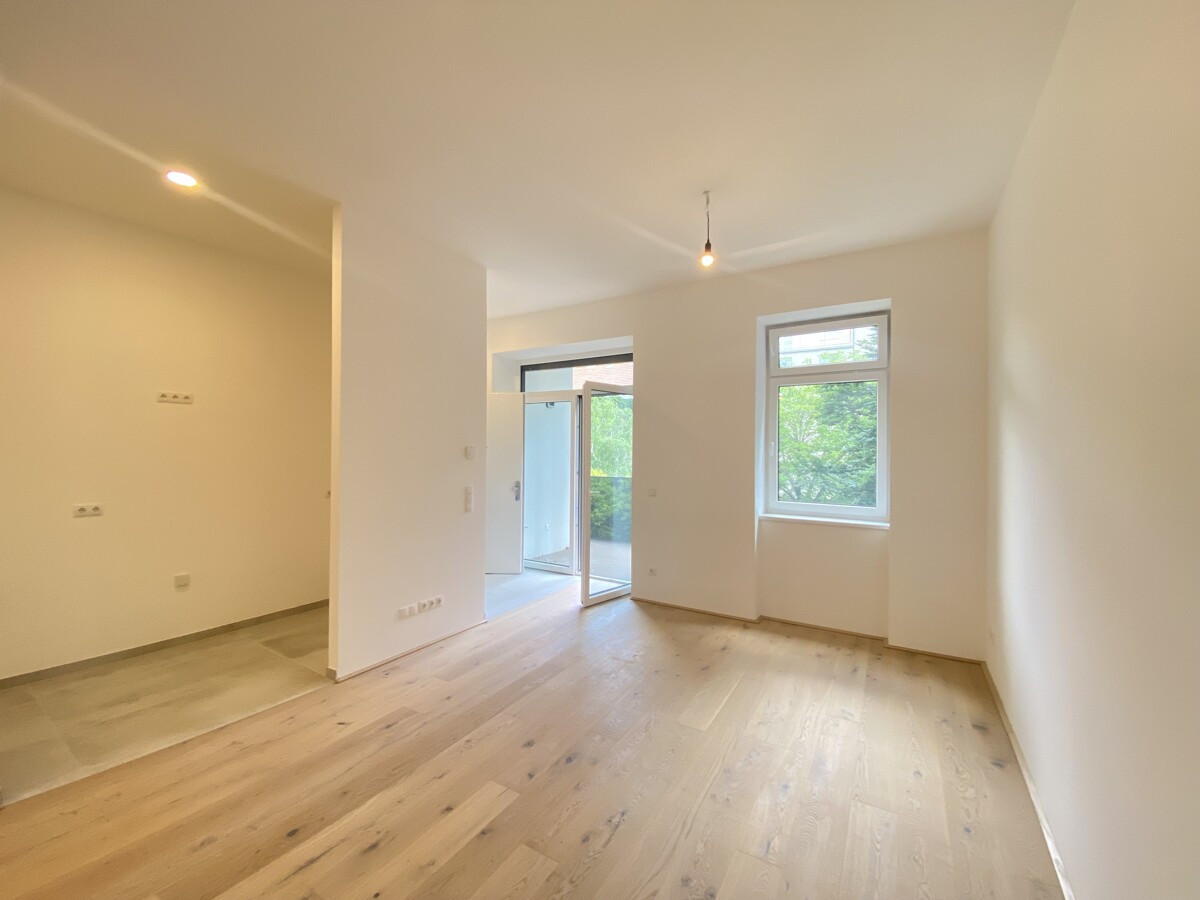 WRMEPUMPE - Altbau 3 Zimmerwohnung mit Balkon - ERSTBEZUG Nhe Aupark /  / 1210 Wien / Bild 1