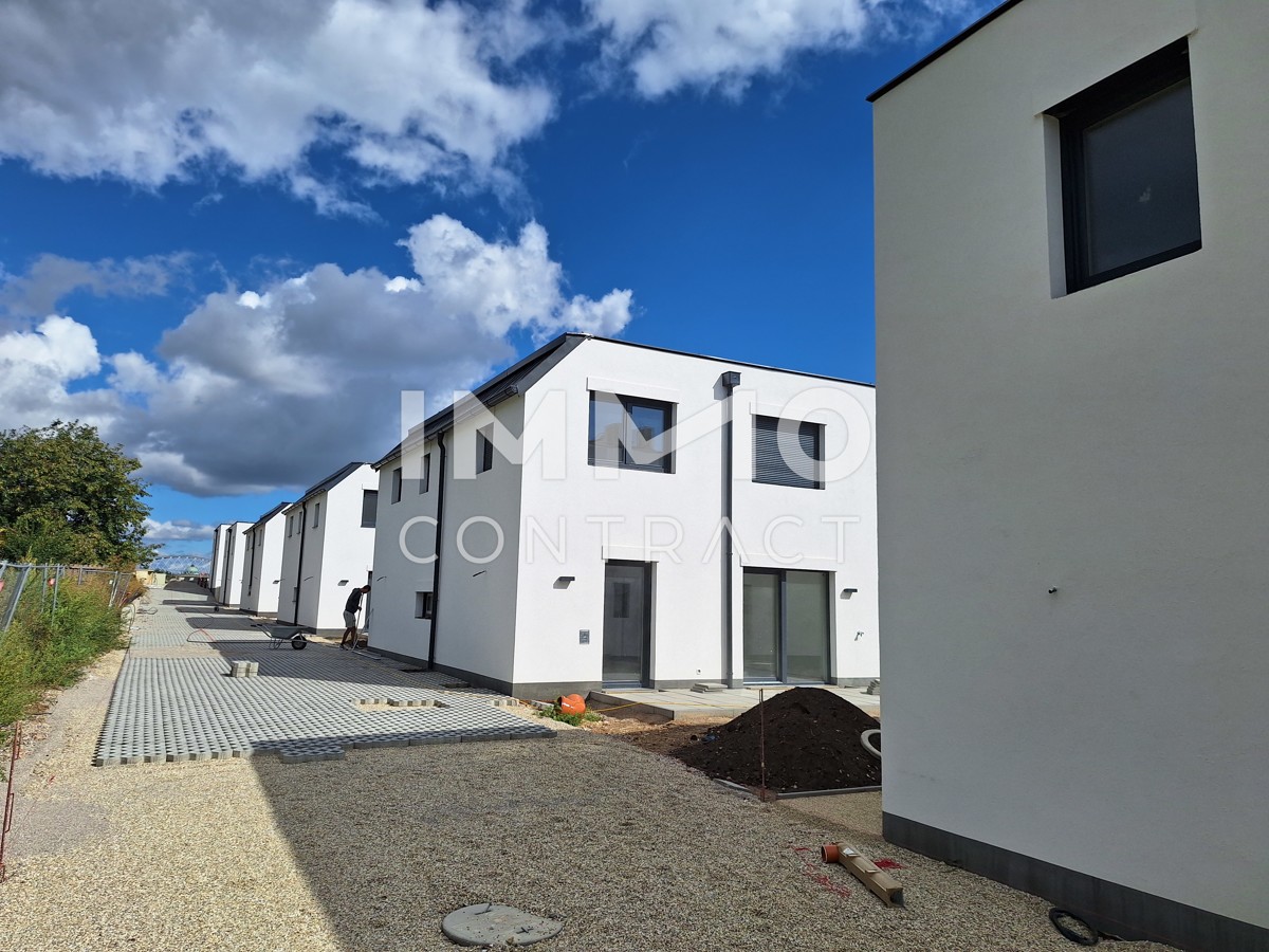 Wohnen in der Nhe von Oberlaa! Im schnen Kledering, an der Wiener Stadtgrenze /  / 2320 Schwechat / Bild 2