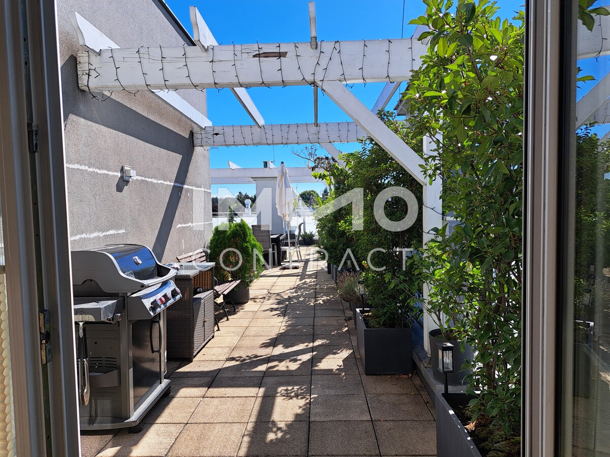 AUERGEWHNLICHE DACHGESCHOSSWOHNUNG mit XL- Terrasse und XL Garagenplatz- Topzustand- Top Preis in 1130 Wien ! /  / 1130 Wien / Bild 3