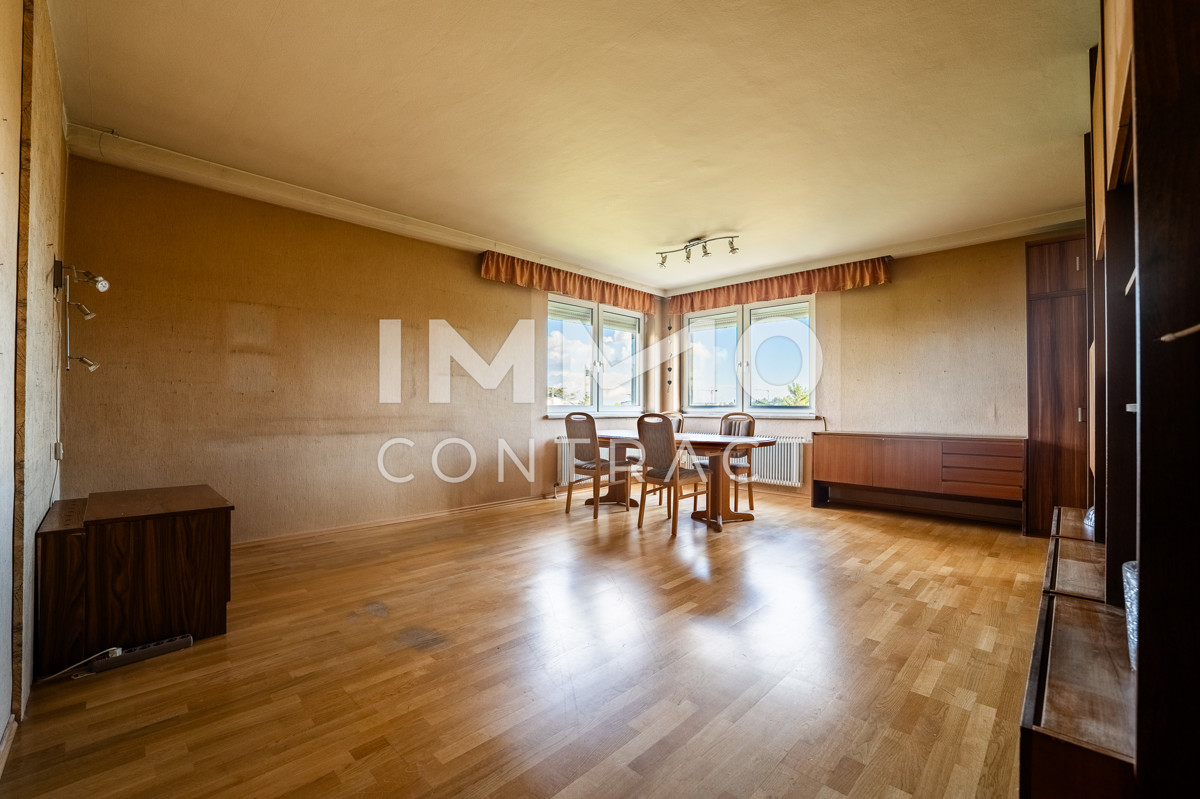 Tolles Familiendomizil mit viel Platz in grner Lage mit Swimming-Pool, Sauna, Garten. /  / 1160 Wien / Bild 2