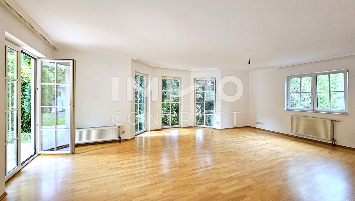 Familienfreundliches, lichtdurchflutetes  Traumhaus: 4 Schlafzimmer, Pool, Sauna und Gartenidylle /  / 3012 Wolfsgraben / Bild 1