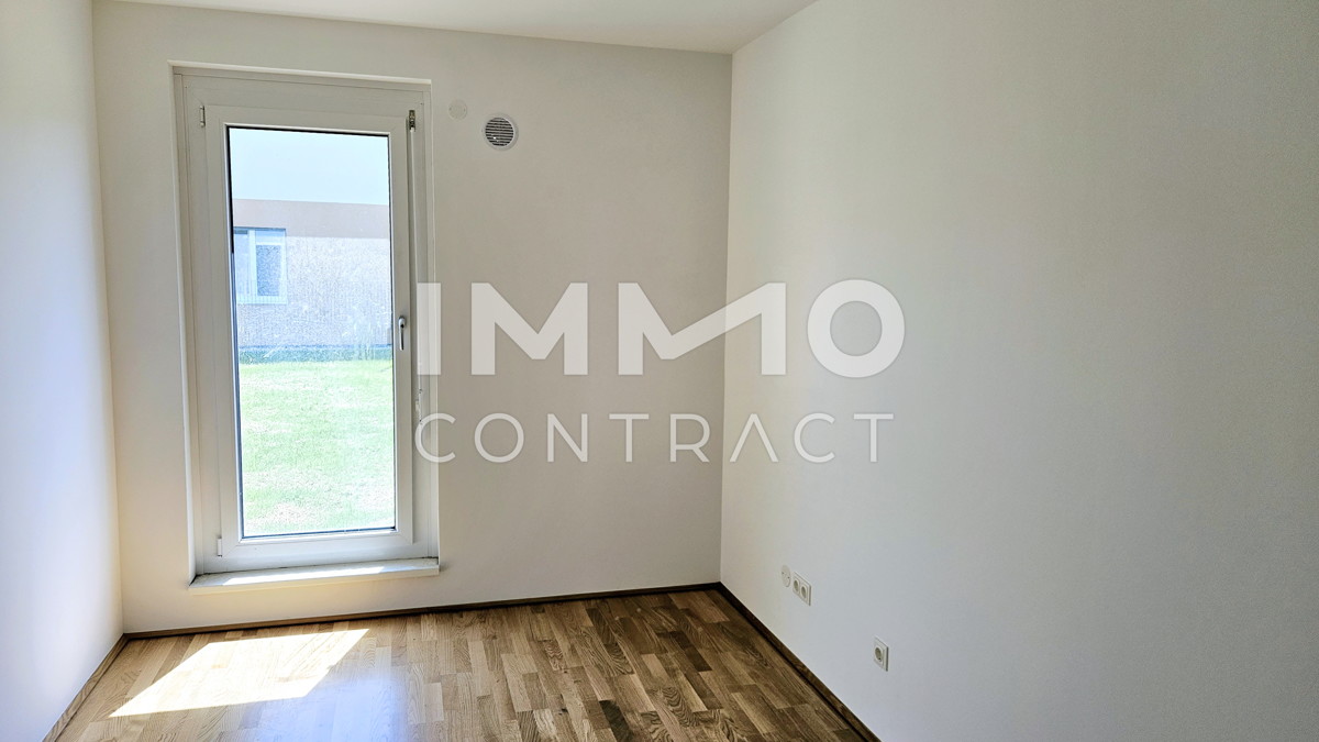 217 m2 Sd-Eigengarten! Provisionsfreie 4-Zimmer-Wohnung - hell, modern, Top-Ausstattung, Erstbezug /  / 2700 Wiener Neustadt / Bild 2