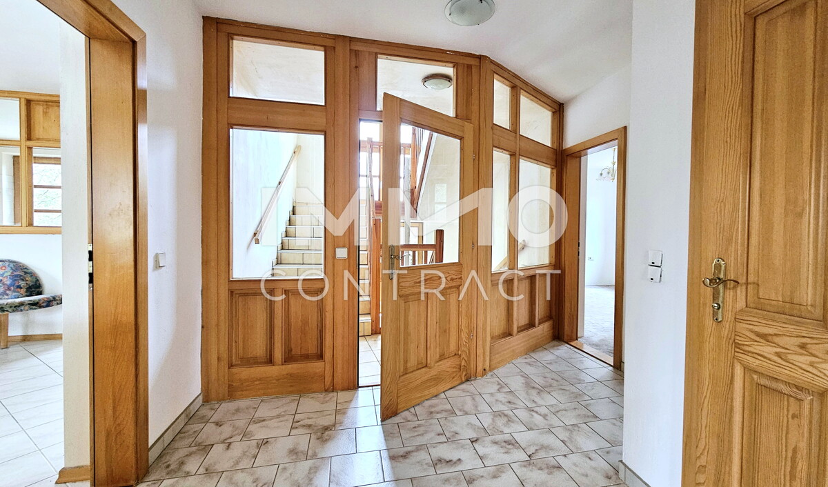 Zweifamilienhaus mit groem Grundstck und Entwicklungspotenzial in Ruhelage /  / 2326 Maria Lanzendorf / Bild 9