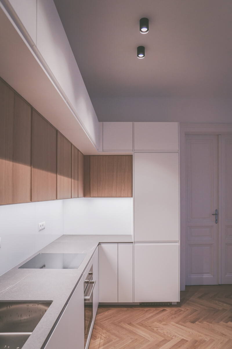 Zeitlose Eleganz im Stilaltbau - Luxuris sanierte Traumwohnung: Elevate Your Lifestyle /  / 1180 Wien / Bild 0