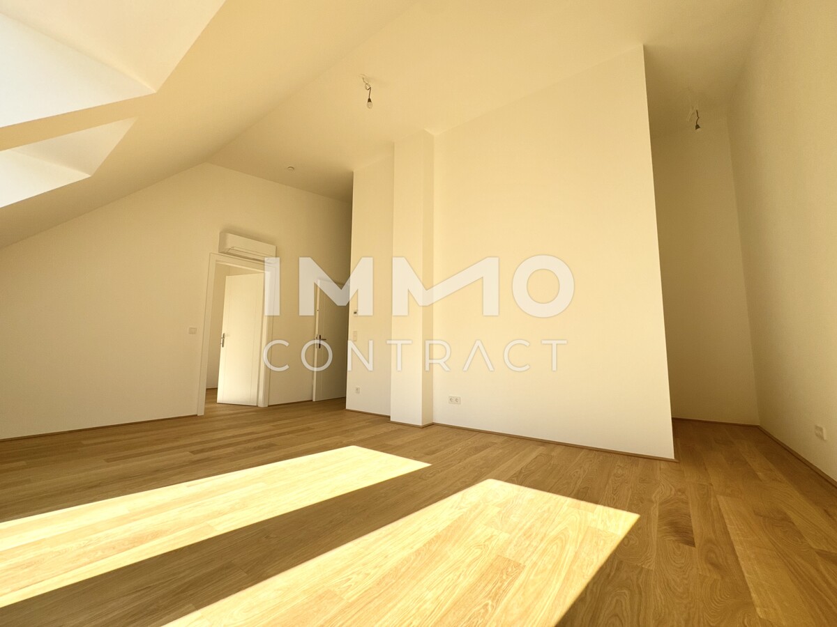 lichtdurchflutete 4-Zimmer-Penthousewohnung mit Balkon in Hietzing /  / 1130 Wien / Bild 1