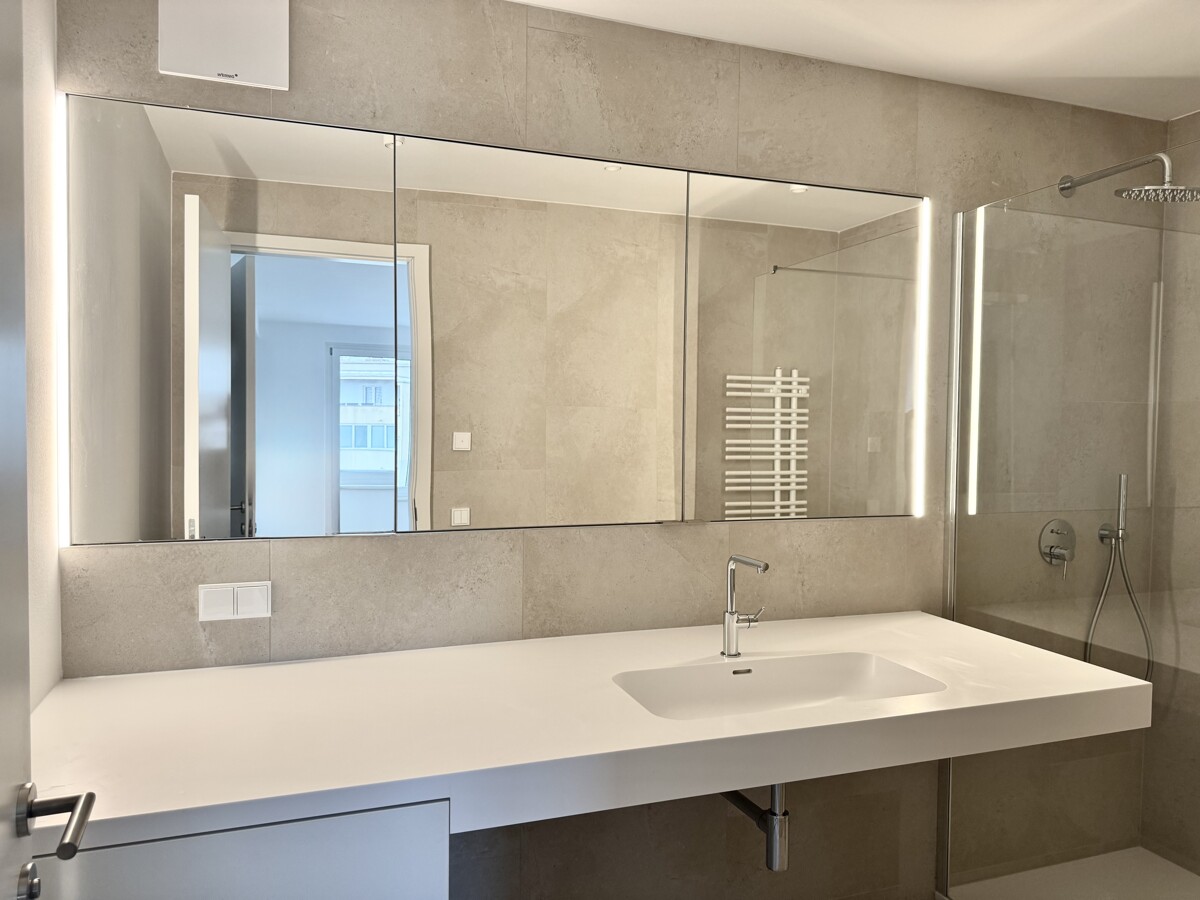 Provisionsfrei: Hauptbahnhof - Zweizimmer-Wohnung im 5. Stock - VON DER SONNE GEKSST /  / 1100 Wien / Bild 3