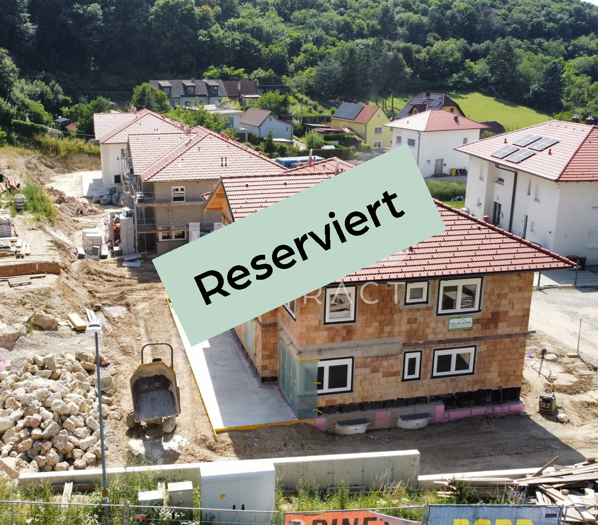 !!! Reserviert !!  
Provisionsfrei - Mietkauf Doppelhaushälfte in Hainburg an der Donau