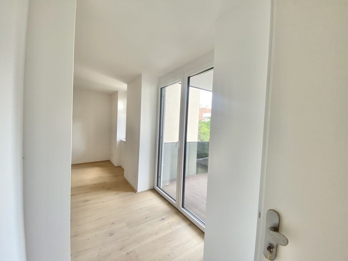 ERSTBEZUG - Apartment am Aupark - 3 Zimmer mit Balkon mit Grnblick - WRMEPUMPE /  / 1210 Wien / Bild 2
